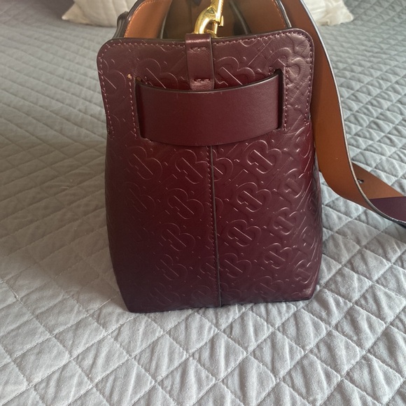 Burberry Small Monogram Leather Triple Stud Belt Bag - Picture 15 of 16